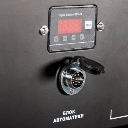 Бензиновый генератор с электростартером и коннектором автоматики FUBAG BS 7500 A ES в Якутске фото