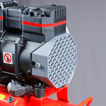 Компрессор безмасляный малошумный FUBAG Свободный Воздух (Free Air) 240/24/2.0 S в Якутске фото