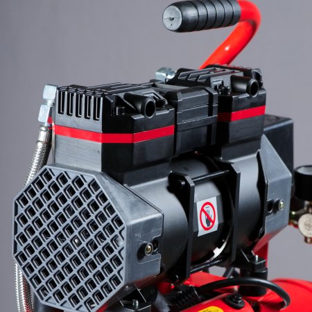 Компрессор безмасляный малошумный FUBAG Свободный Воздух (Free Air) 170/9/1.5 S в Якутске фото