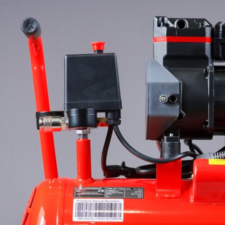 Компрессор безмасляный малошумный FUBAG Свободный Воздух (Free Air) 170/24/1.5 S в Якутске фото